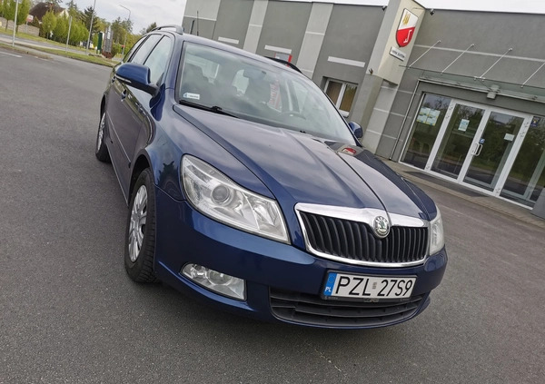 Skoda Octavia cena 17499 przebieg: 305000, rok produkcji 2010 z Złotów małe 407